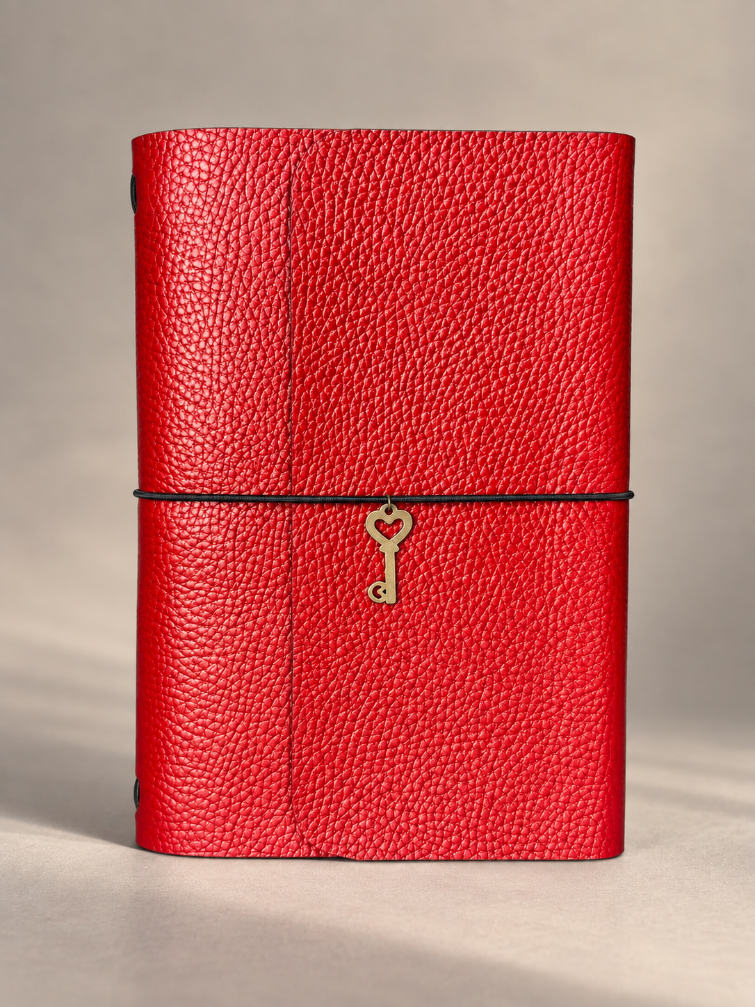 A5 Leather Travelers Notebook Cover: Refillable Journal with Elastic Bands