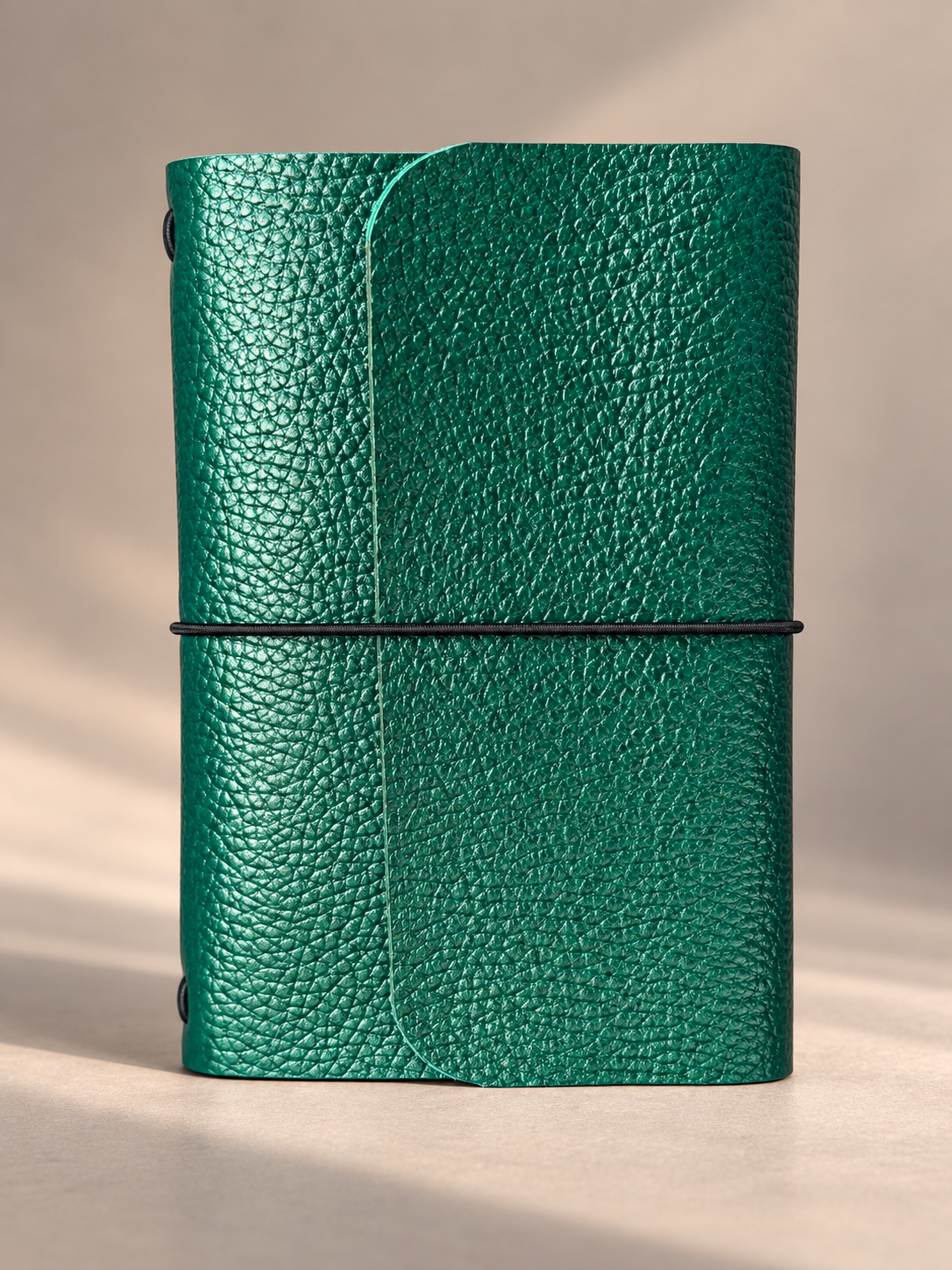 A5 Leather Travelers Notebook Cover: Refillable Journal with Elastic Bands